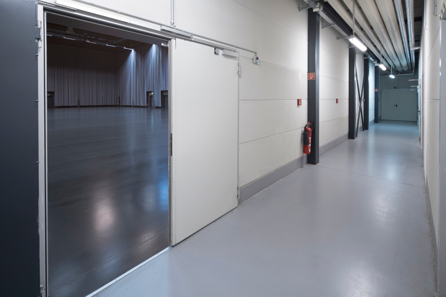 Innenansicht Studio West der Metropolis Halle Potsdam